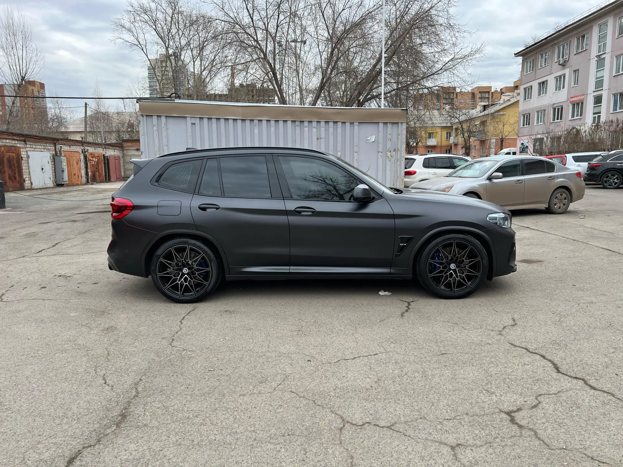 BMW X3M F97 на 21" кованых дисках нашего производства фото 2